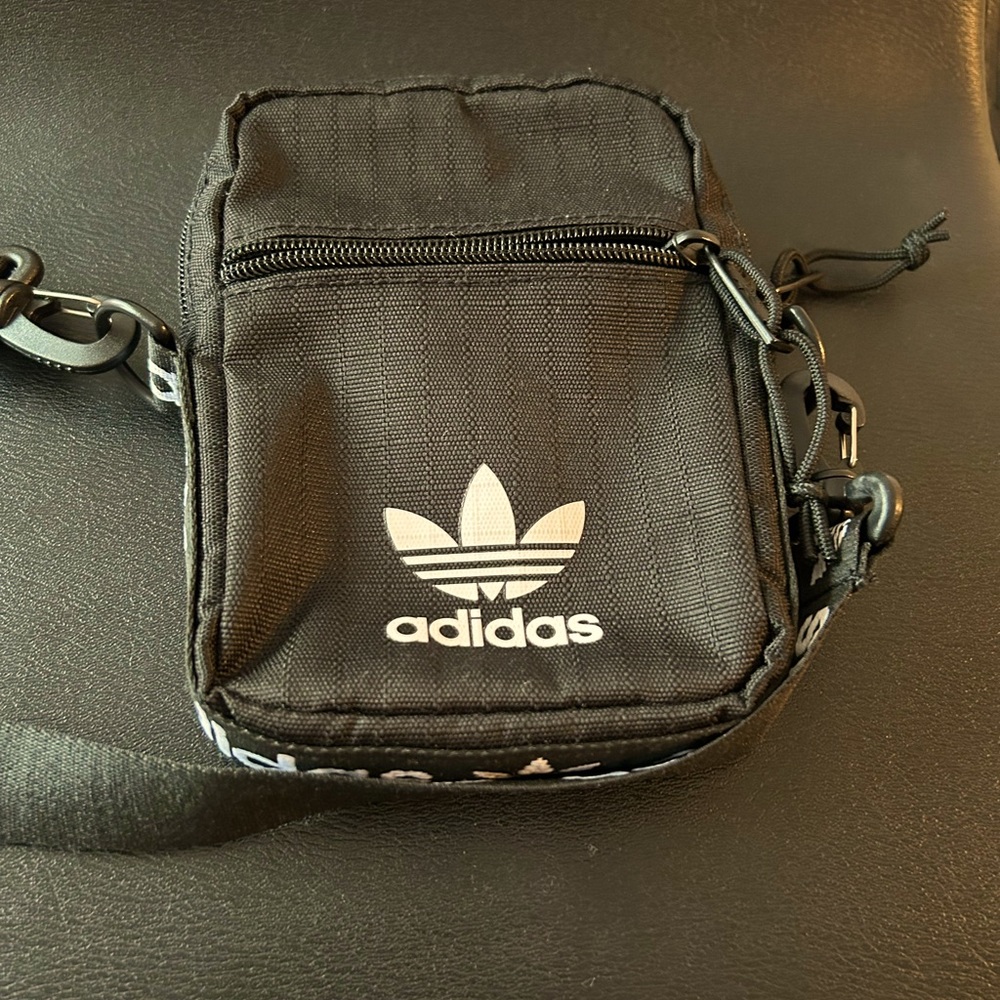 adidas Originals Originals Festival Bag Crossbody, Black/White, One Size - NWOT